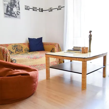 Apartment Friends House Lisbon